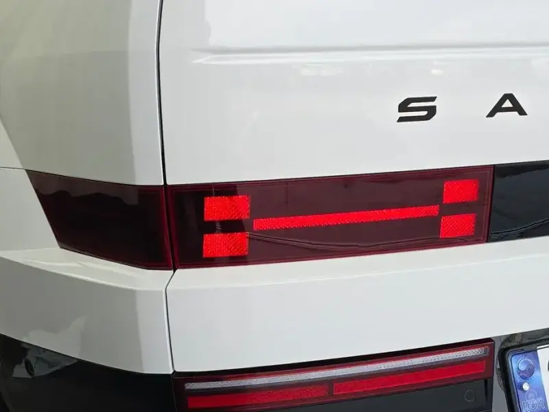 2024 Hyundai Santa Fe с пробегом 35 494 км