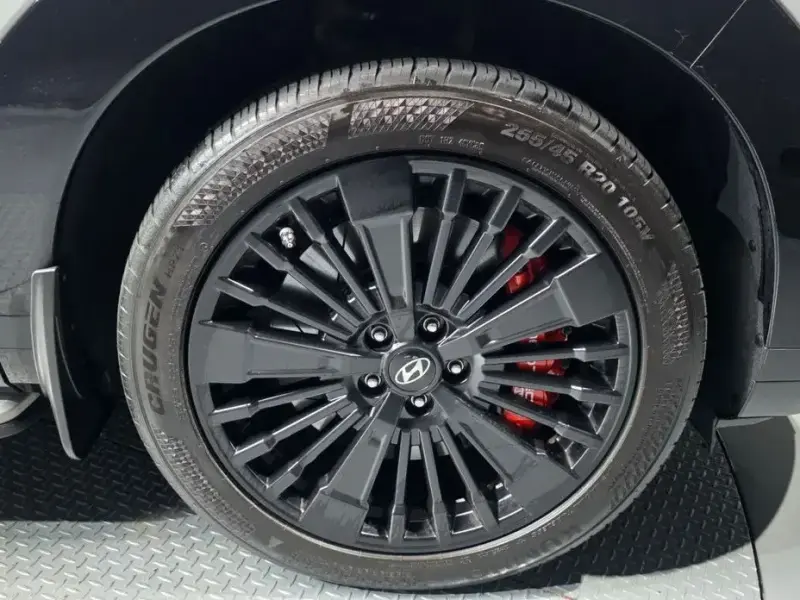 2023 Hyundai Santa Fe с пробегом 26 115 км