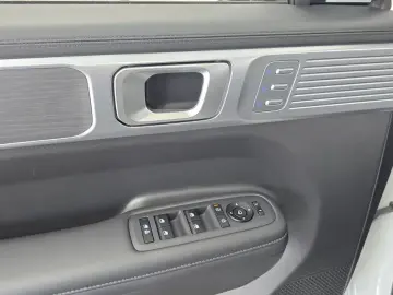 2024 Hyundai Santa Fe с пробегом 34 228 км