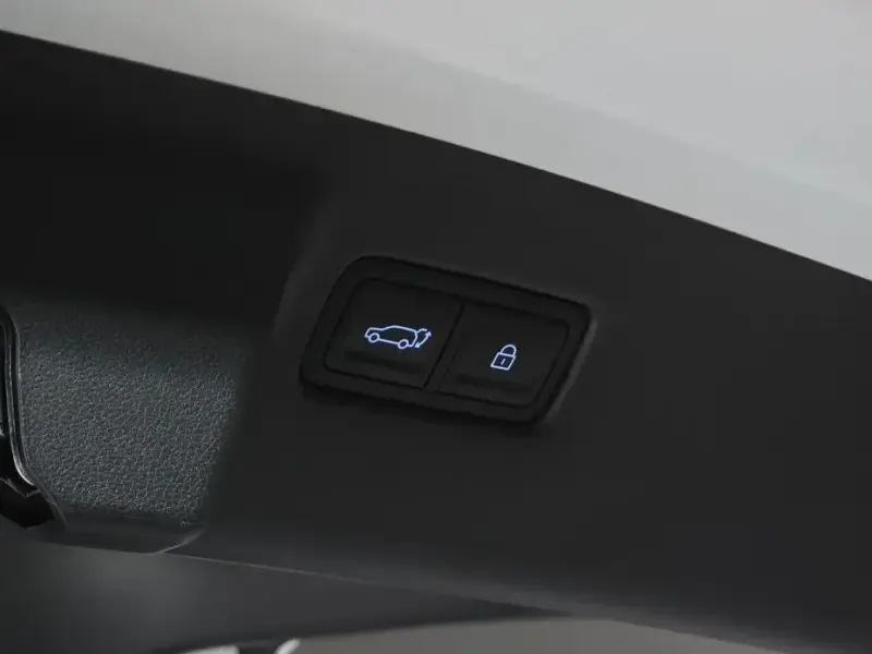 2024 Hyundai Santa Fe с пробегом 12 702 км