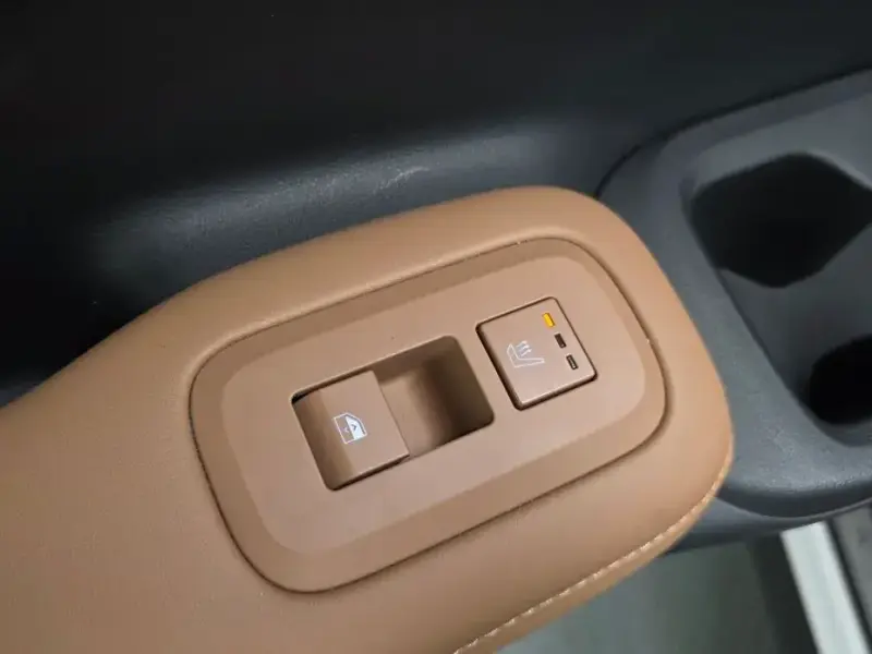 2023 Hyundai Santa Fe с пробегом 24 612 км