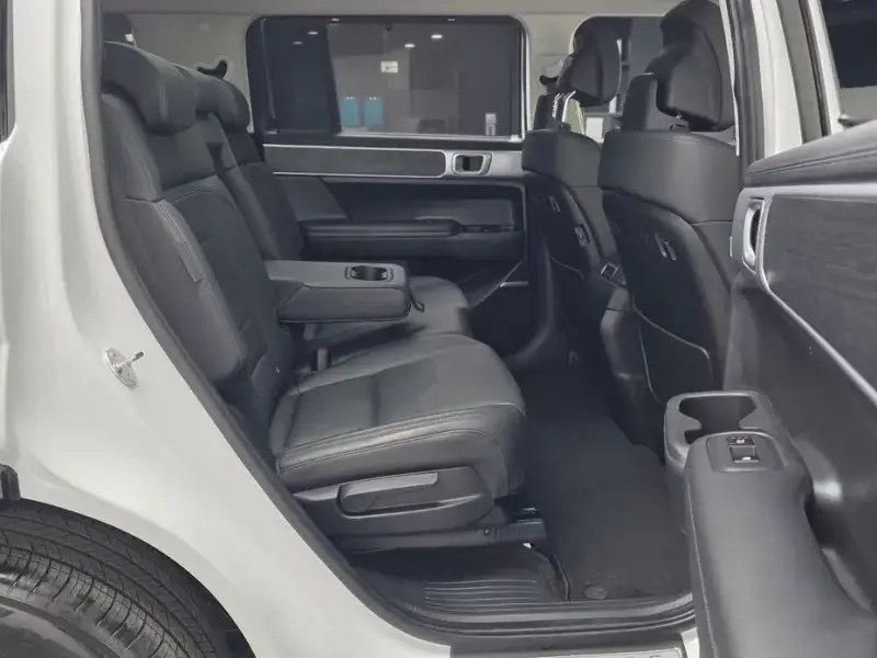 2024 Hyundai Santa Fe с пробегом 47 940 км