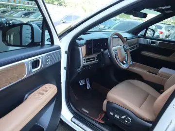 2024 Hyundai Santa Fe с пробегом 24 593 км