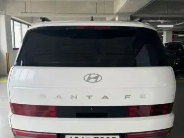 2023 Hyundai Santa Fe с пробегом 14 956 км