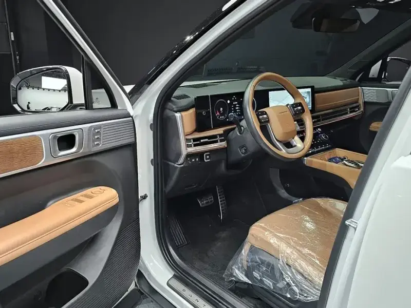 2023 Hyundai Santa Fe с пробегом 52 282 км
