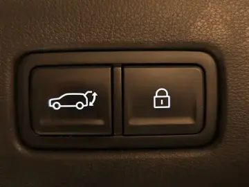 2023 Hyundai Santa Fe с пробегом 52 282 км