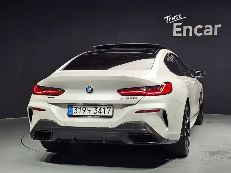 2025 BMW 8 серии с пробегом 14 733 км
