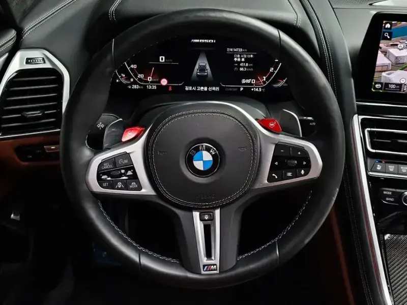 2025 BMW 8 серии с пробегом 14 733 км