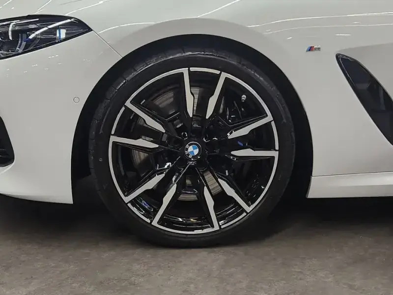 2024 BMW 8 серии с пробегом 14 625 км