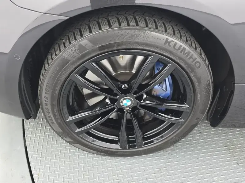 2021 BMW 6 серии с пробегом 82 429 км
