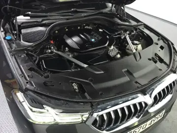 2021 BMW 6 серии с пробегом 82 429 км