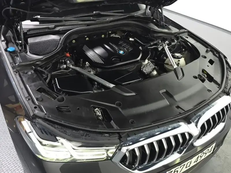 2021 BMW 6 серии с пробегом 82 429 км