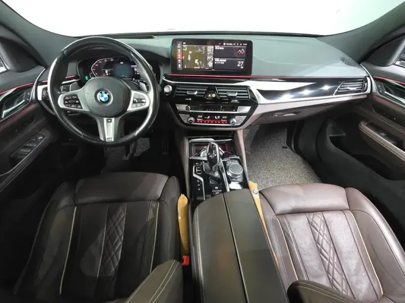 2021 BMW 6 серии с пробегом 82 429 км