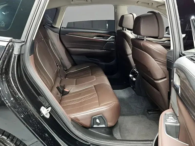2023 BMW 6 серии с пробегом 38 842 км
