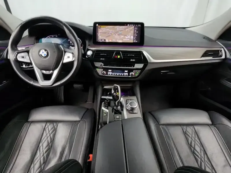 2022 BMW 6 серии с пробегом 83 271 км