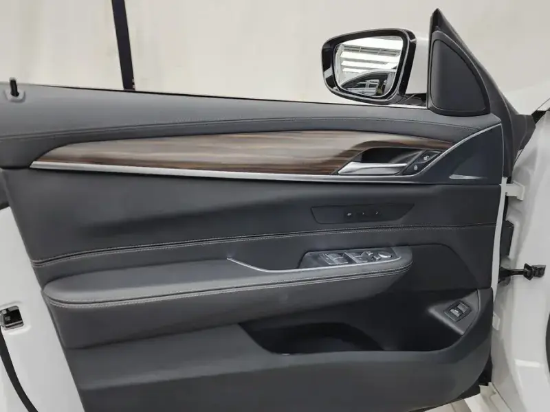 2022 BMW 6 серии с пробегом 83 271 км