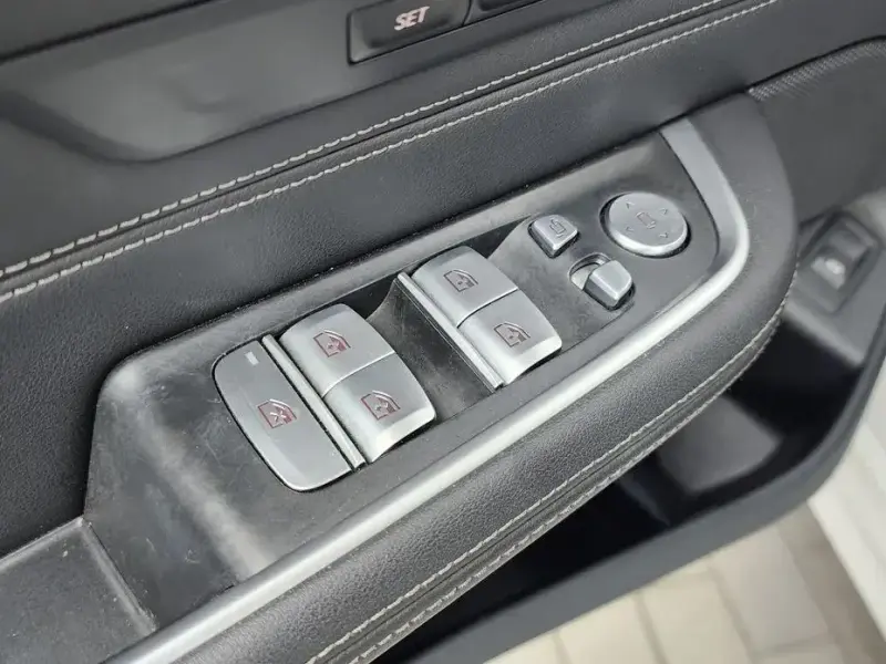 2022 BMW 6 серии с пробегом 83 271 км