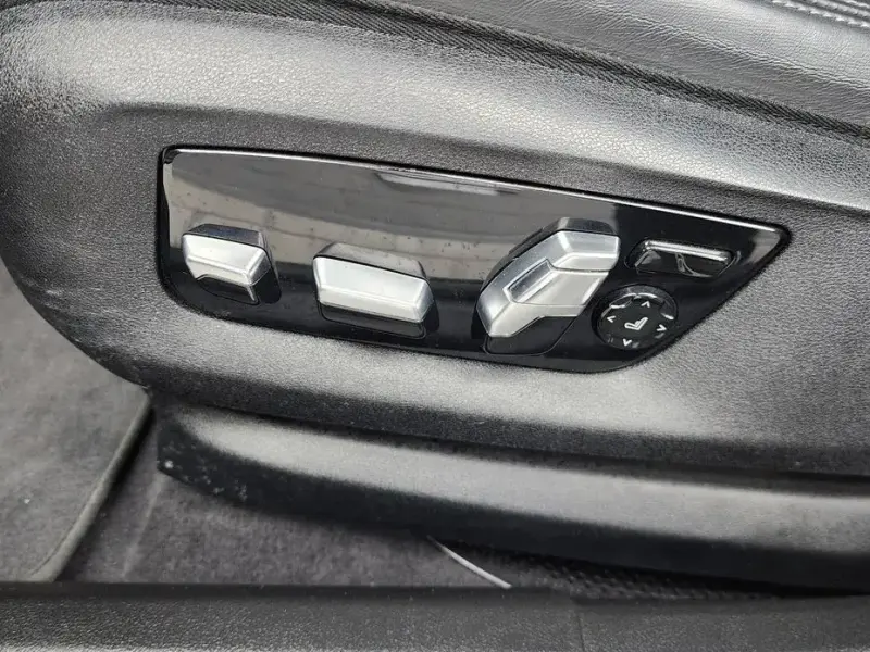 2022 BMW 6 серии с пробегом 83 271 км