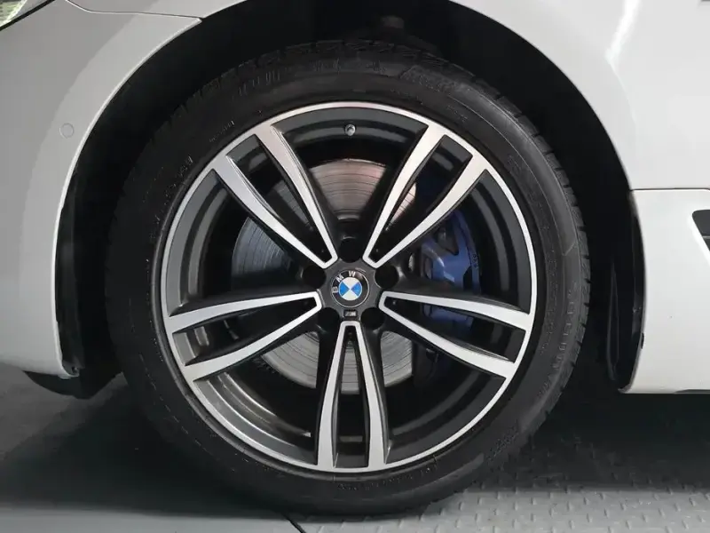 2021 BMW 6 серии с пробегом 97 125 км