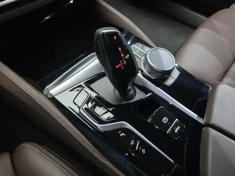 2021 BMW 6 серии с пробегом 97 125 км