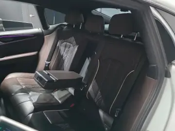 2021 BMW 6 серии с пробегом 97 125 км