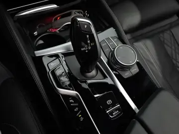 2021 BMW 6 серии с пробегом 113 252 км