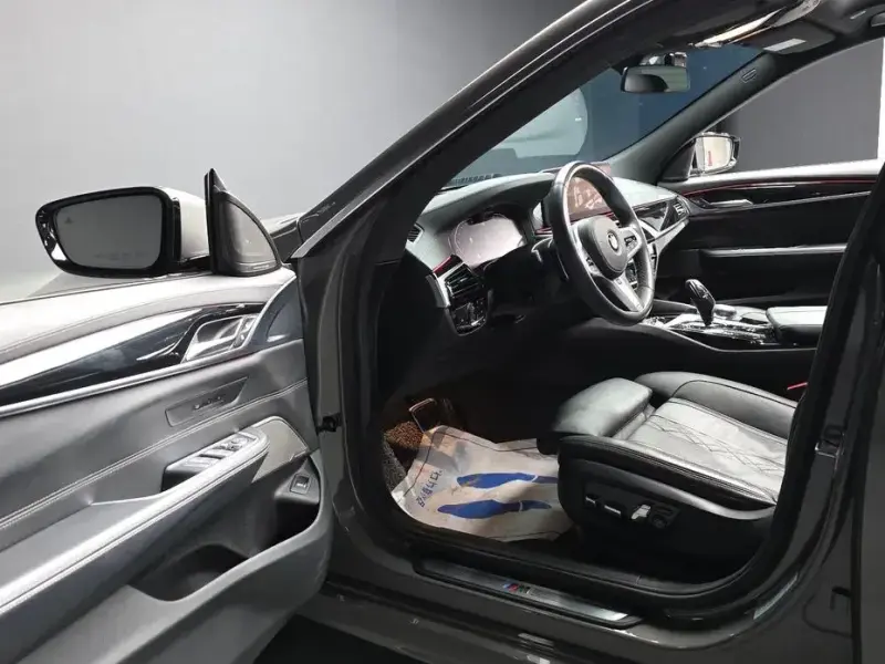 2021 BMW 6 серии с пробегом 113 252 км