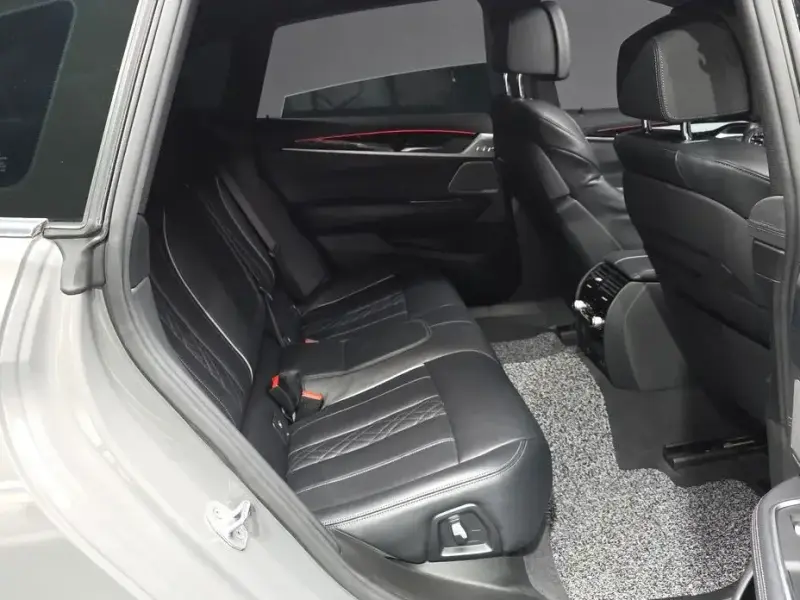2021 BMW 6 серии с пробегом 113 252 км