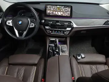 2023 BMW 6 серии с пробегом 93 102 км