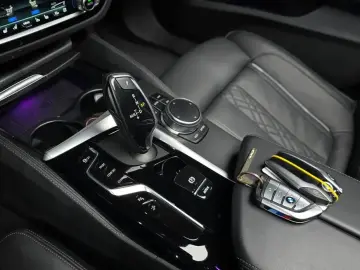 2022 BMW 6 серии с пробегом 99 303 км