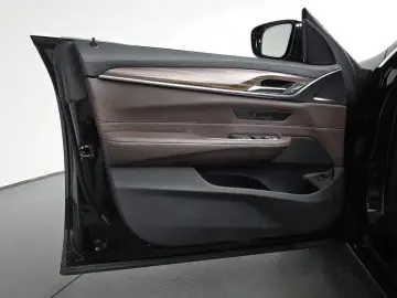 2023 BMW 6 серии с пробегом 93 102 км