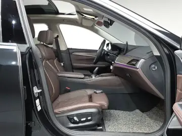 2023 BMW 6 серии с пробегом 93 102 км