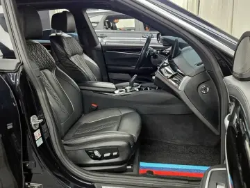 2022 BMW 6 серии с пробегом 34 203 км