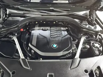 2021 BMW 6 серии с пробегом 72 223 км