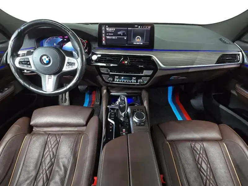 2021 BMW 6 серии с пробегом 72 223 км