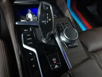2021 BMW 6 серии с пробегом 72 223 км