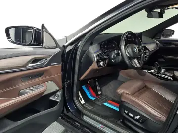 2021 BMW 6 серии с пробегом 72 223 км