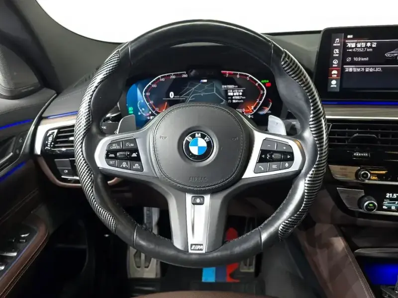 2021 BMW 6 серии с пробегом 72 223 км