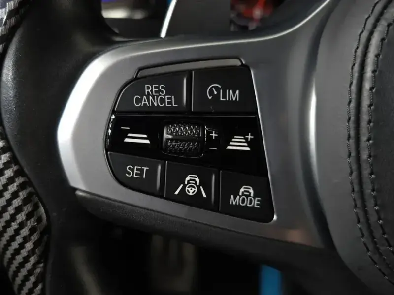 2021 BMW 6 серии с пробегом 72 223 км