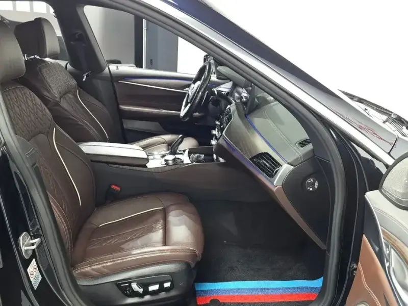 2021 BMW 6 серии с пробегом 72 223 км