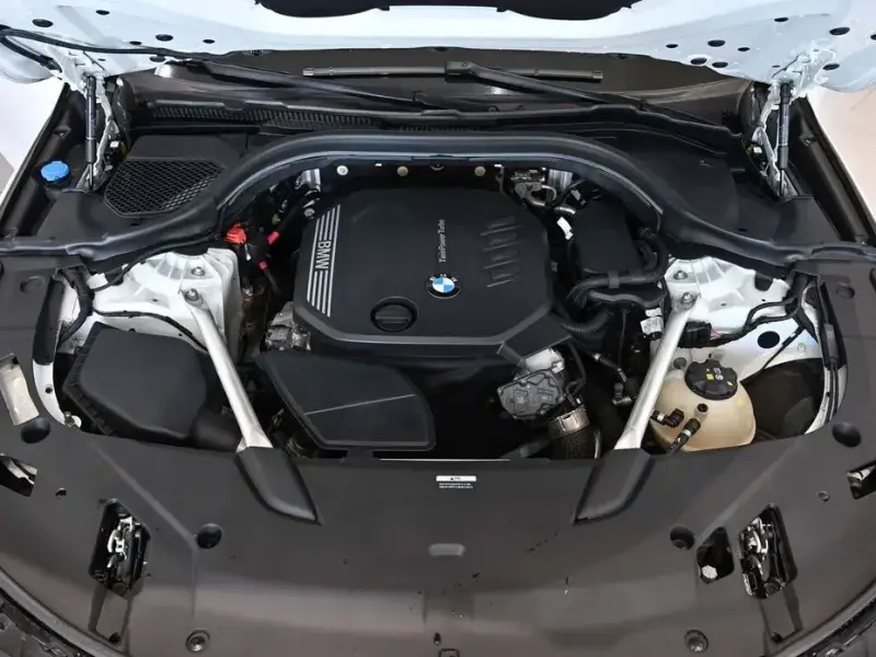 2023 BMW 6 серии с пробегом 54 584 км