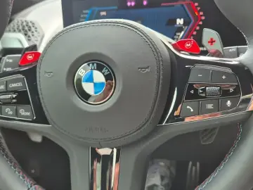 2025 BMW XM с пробегом 5 750 км