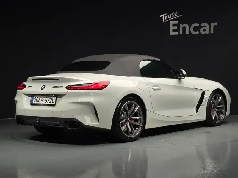 2023 BMW Z4 с пробегом 11 441 км