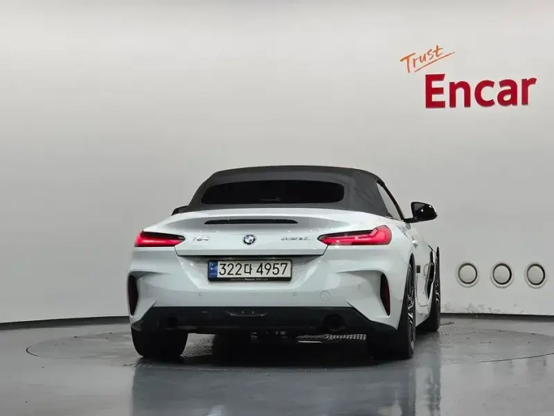 2024 BMW Z4 с пробегом 8 418 км