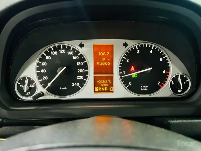 2010 Mercedes-Benz B-Класс с пробегом 95 866 км