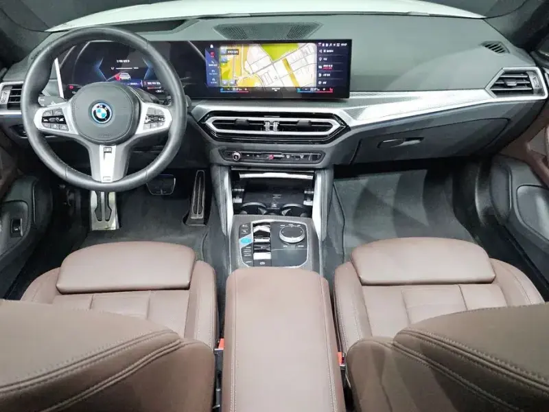 2023 BMW i4 с пробегом 59 113 км