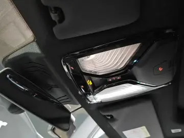 2023 BMW i4 с пробегом 59 113 км