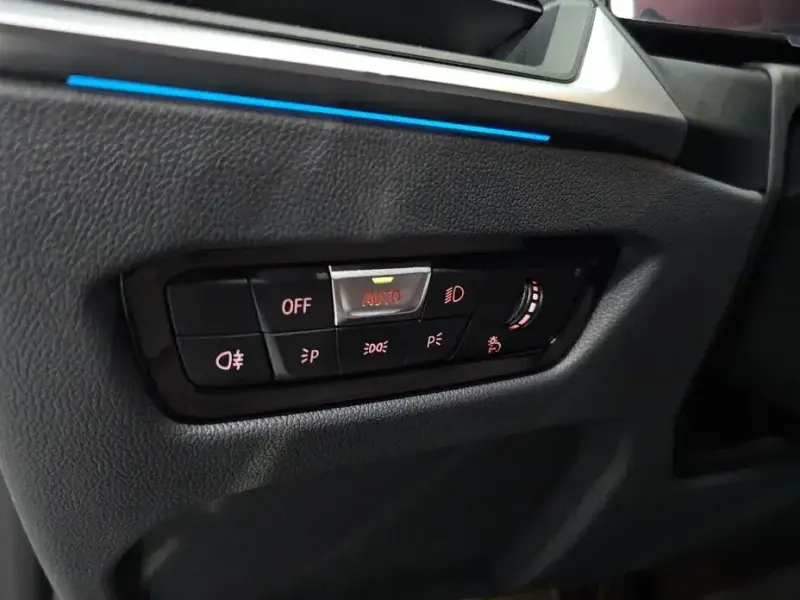 2023 BMW i4 с пробегом 59 113 км