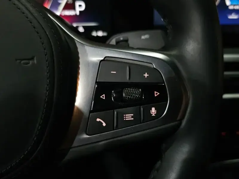 2023 BMW i4 с пробегом 59 113 км