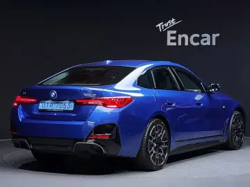 2025 BMW i4 с пробегом 4 171 км